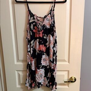 ROXY | Strappy Sundress size Medium